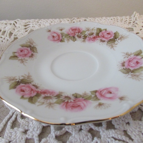 Haas & Cajzek China cup & saucer - Picture 5 of 7